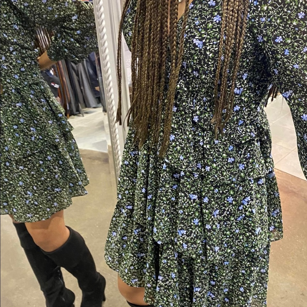 MICHAEL KORS     GEORGETTE MINIDRESS WITH FLORAL PATTERN AND RUFFLES